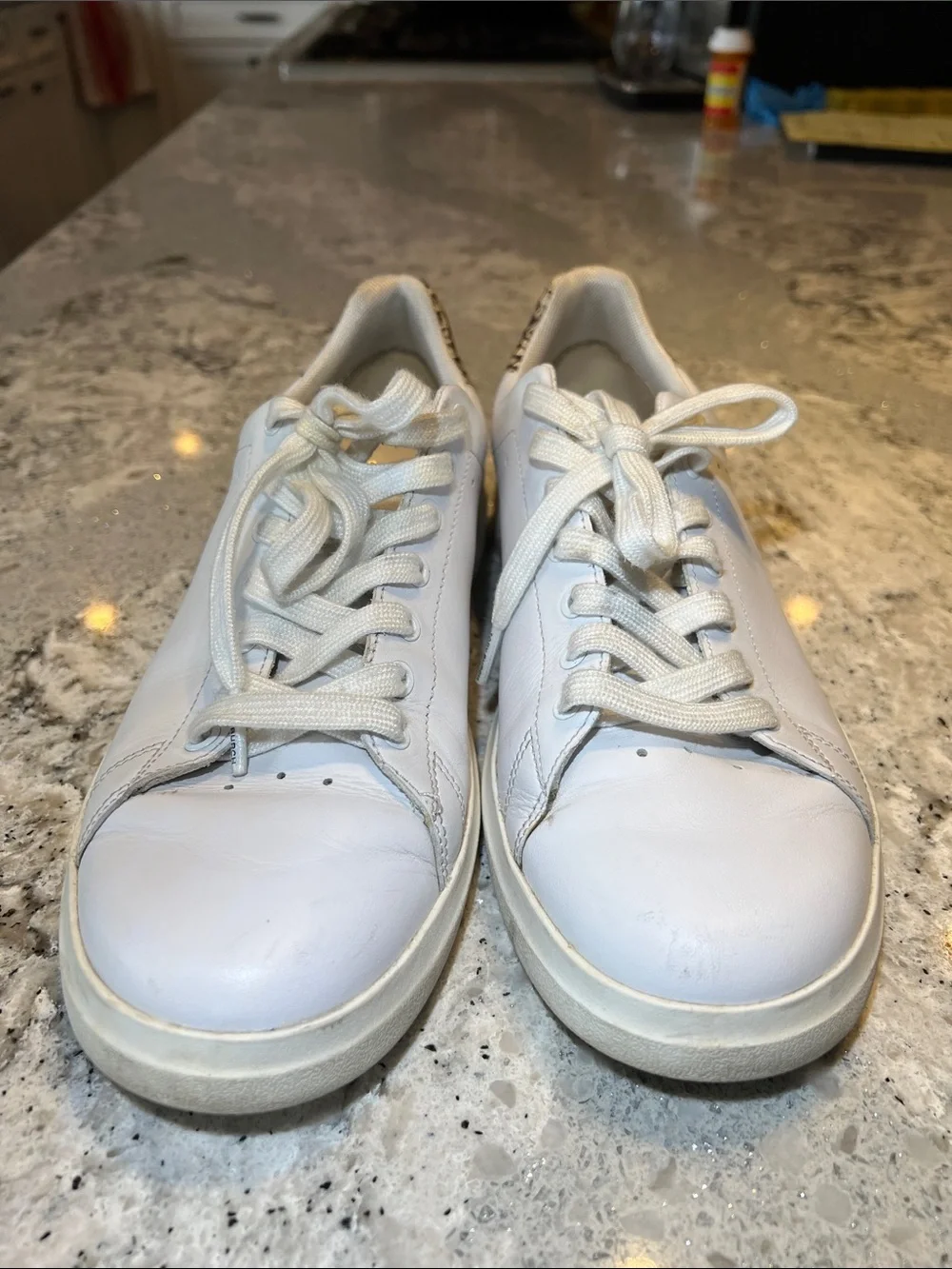 Tory Burch Howell Court Sneaker White Leather Snake Embossed Size 9